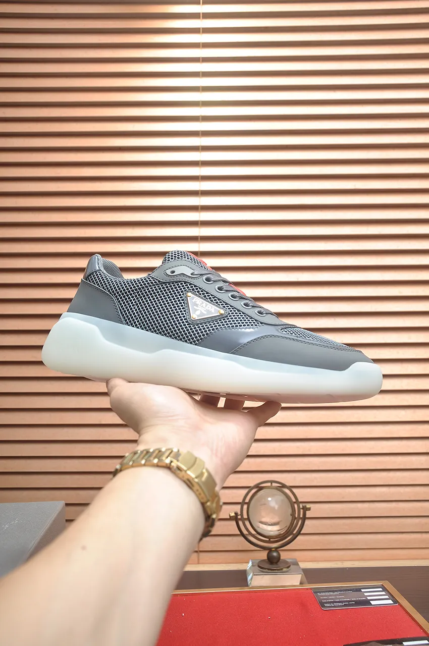 Men's shoes 💰620💶 [PRADA] Top original, new season, high quality original goods, top high mercerized cowhide combined with original breathable fabric + imported glue, imported stretch fabric inside with original cowhide feet, original thick outsole! Quality guaranteed! Code 38-45 (45 customized)